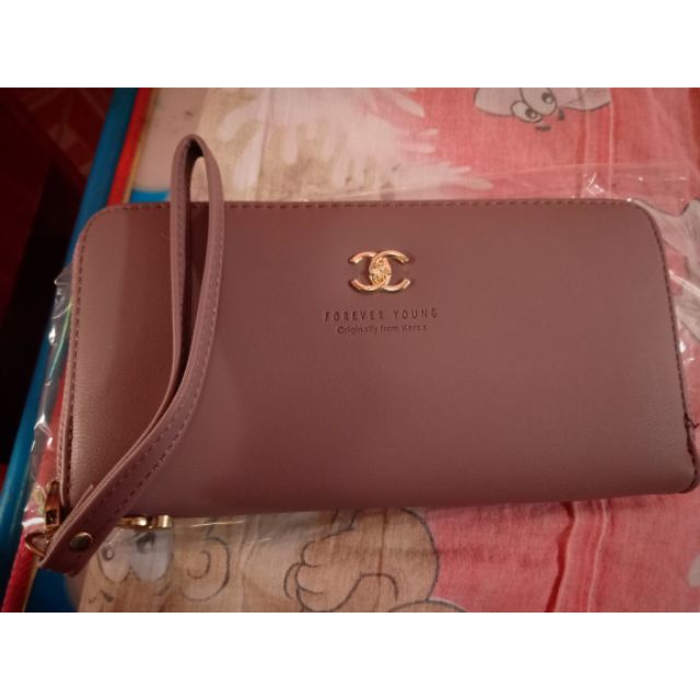 กระเป๋า forever young