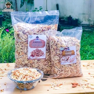 Almond อัลมอนด์แท่งติดเปลือก 500 g. (Almond Slivered with Skin)