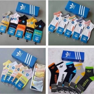 **พร้อมส่ง** เซ็ตถุงเท้า 5 คู่ adidas พร้อมกล่อง