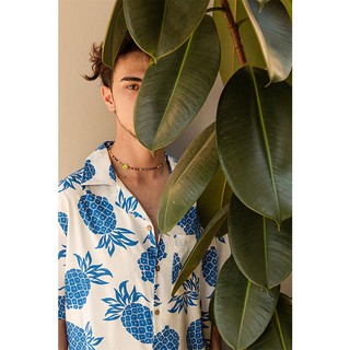 Mr.860 เสื้อเชิ้ตทรงฮาวายผู้ชาย ลาย Pineapple Hawaii Shirt สีฟ้า
