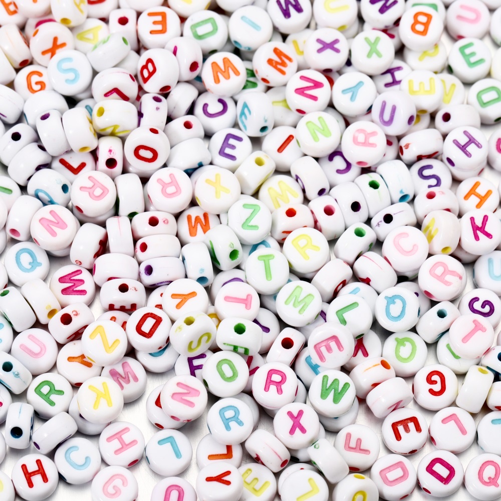 ลูกปัดตัวอักษร  100ชิ้น/แพ็ค อะคริลิค แบบหัวใจ-สีขาว สำหรับDIYจี้เครื่องประดับ - รูปที่ 4