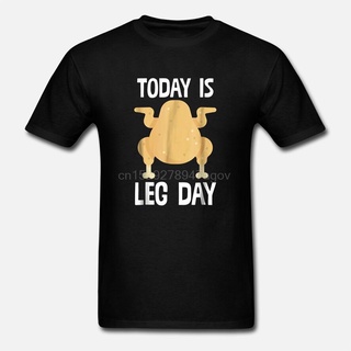 เสื้อยืดผ้าฝ้ายพิมพ์ลายขายดี เสื้อยืดคอกลม ผ้าฝ้าย พิมพ์ลาย Today Is Leg Day Thankgiving Turkey สําหรับผู้ชาย