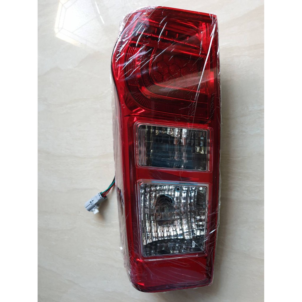 ไฟท้าย ALL NEW D-MAX LED ข้าง LH ปี2016 ไต้หวัน ราคาดวงละ 1280 บาท