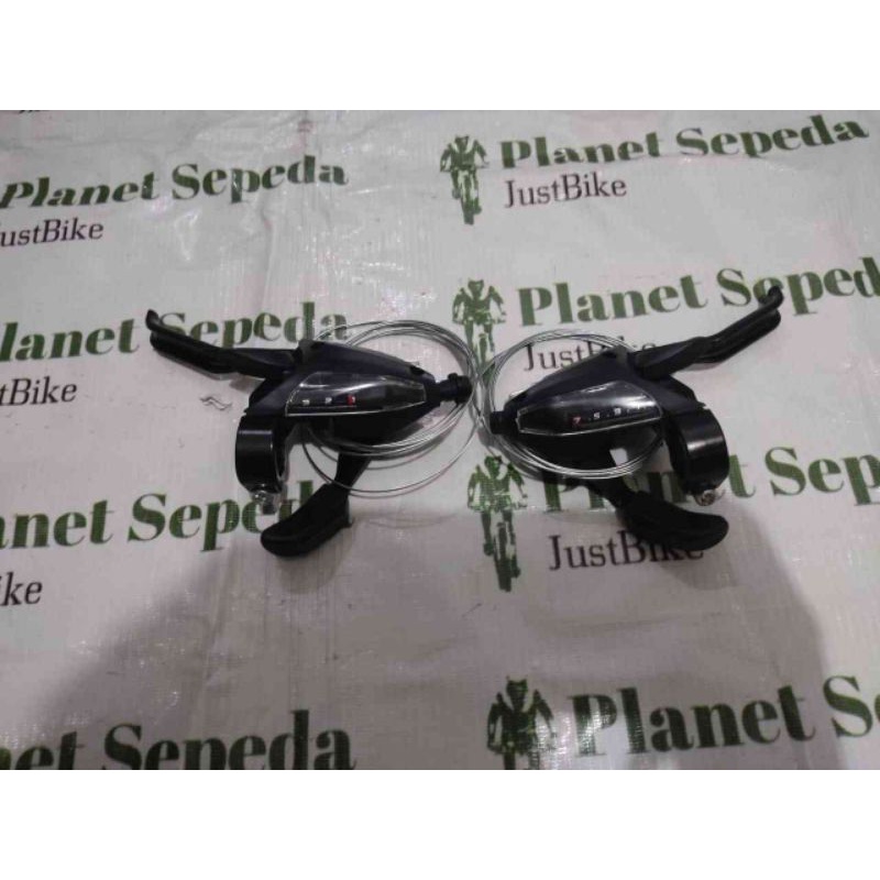 หนึ่งคู่ของ Shifter RnA ส่วนประกอบ R5000 3 X 7 Speed Inc เบรกสีดํา