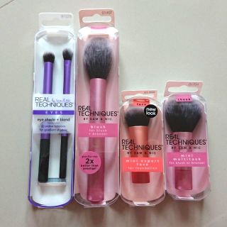 แปรงแต่งหน้า​ Real techniques พร้อมส่ง​