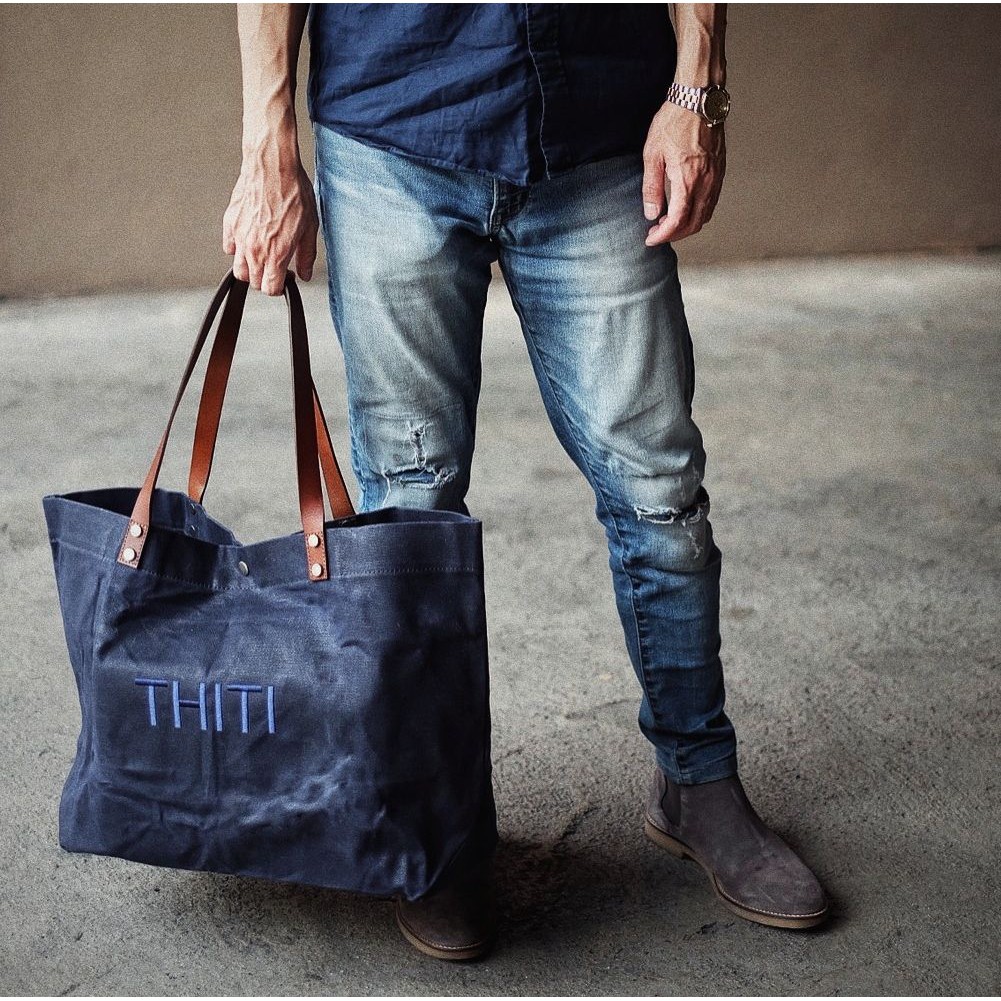 PHUMM กระเป๋าสะพายข้างผ้าแคนวาส รุ่น VALLEY สี NAVY