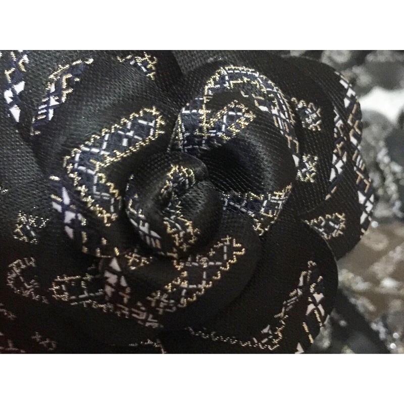 Chanel Camellia ดอกคามิเลีย xmas 2019 สีดำ