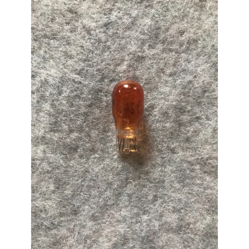 หลอดไฟเลี้ยว ไฟท้าย T20 21W 12V. หลอดไฟเลี้ยว หลอดส้ม 1 ไส้ แบบเสียบอย่างดี