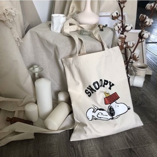 [พร้อมส่ง] กระเป๋าผ้าสะพายข้างสนูปปี้ มีซิป snoopy