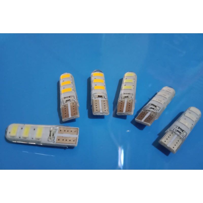 T10 โคมไฟไฟเลี้ยวเยลลี่