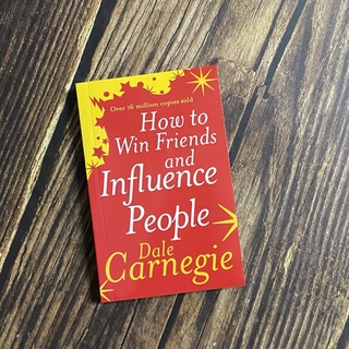 【Brandnew】HOW TO WIN FRIENDS AND INFLUENCE PEOPLE : Dale Carnegie Bestseller Selfhelp English Classic Book