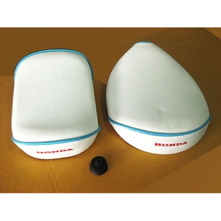 HONDA SUPERCUB C50 C65 C70 C90 C100 C102 SINGLE SEAT "WHITE" with "BLUE" TRIM // เบาะ 2 ชิ้น สีขาวริมฟ้า สินค้าคุณภาพดี