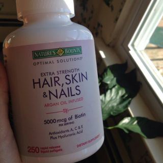 Nature bounty hair skin nails 250 softgels บำรุงผม เล็บ ผิว