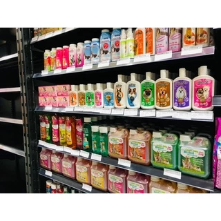 สินค้าพร้อมส่ง !!! Green Dog กรีนด็อก แชมพูสำหรับสุนัข แชมพูอาบน้ำหมา แชมพูกำจัดเห็บหมัด (บรรจุ 1000 มล.)