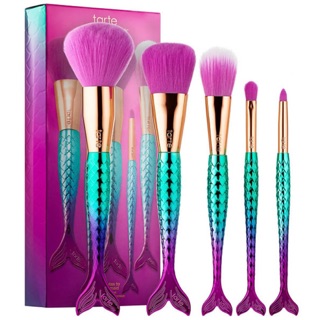 Tarte minutes to mermaid brush set.