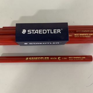 ดินสอเขียนไม้ ดินสอช่าง STAEDTLER 1 อัน