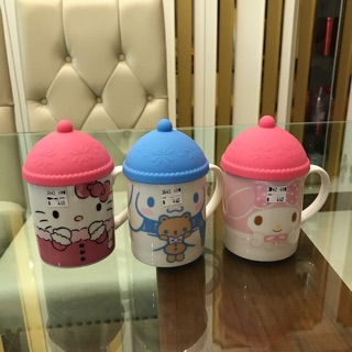 🧡💙แก้วน้ำมีฝาปิด Sanrio มี ทั้งหมด 3 ลายนะคะ ของใหม่ สุดคิวท์ จ้าา