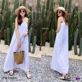 Maxi Dress เดรสยาวสายเดี่ยว ดีเทลเย็บอกกับสายย่น มีกระเป๋าสองข้าง เนื้อผ้าคอตตอน ใส่แล้วน่ารักมาก ช่วงนี้ควรมีคิดกระเป๋า