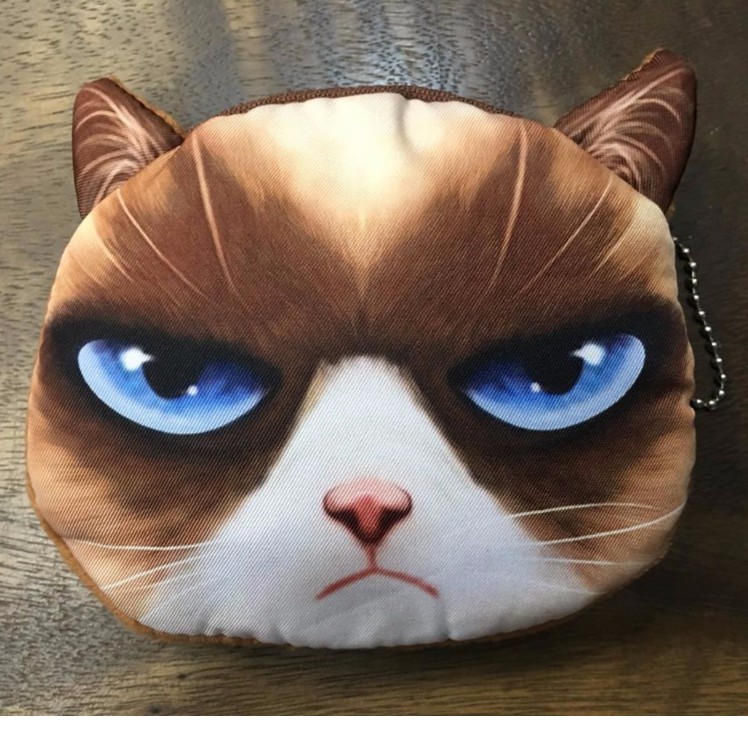 กระเป๋าผ้าใส่เหรียญลายหน้าแมวน้ำตาลตาสีฟ้า ลาย 3 มิติ 3D ลายเหมือนจริง