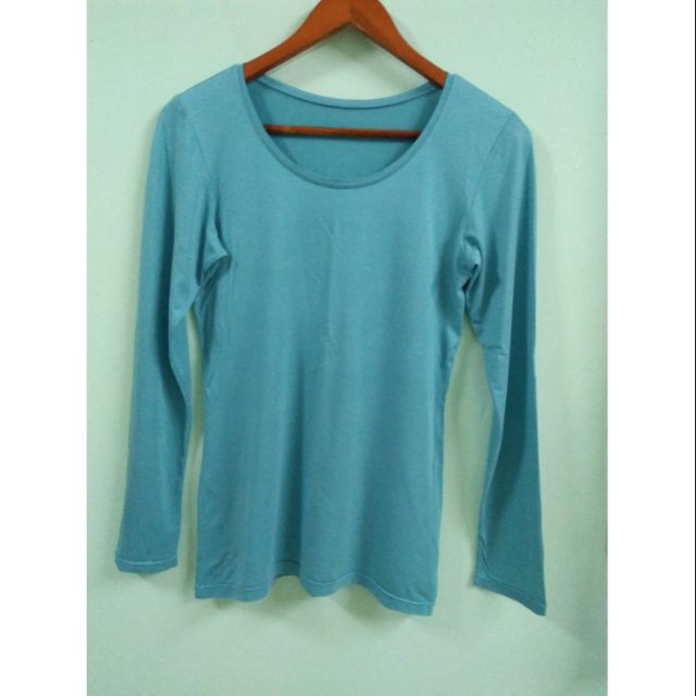 เสื้อ​กัน​หนาว​heattech​ uniqlo​