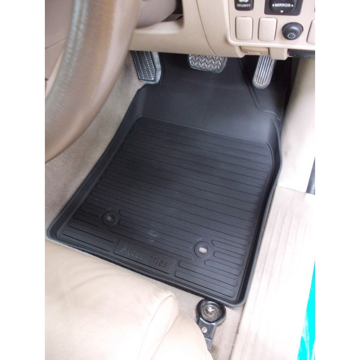 พรมปูพื้นรถยนต์ Toyota Fortuner ปี 2005-2014 พรมรถยนต์ ยางรองพื้นรถ พรมยางยกขอบ เข้ารูป ถาดยาง - รูปที่ 3
