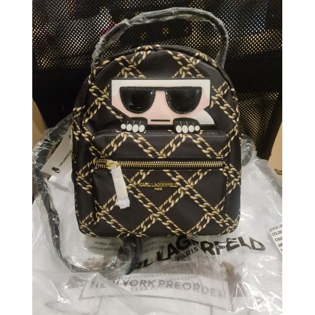 กระเป๋าเป้ Karl Lagerfeld ลายโซ่ limited ของใหม่ ป้ายห้อย