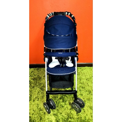 รถเข็นAprica รุ่น Luxuna Bitte