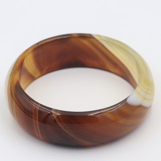 กำไลอาเกต Agate bangle หน้ากว้าง 20 มม. วงใน 60 มม.