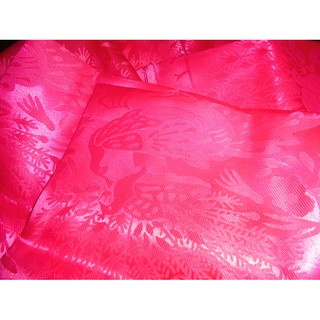 Silk Blanket ผ้าแพรเพลาะ ผ้าห่มแพรทอลาย มันเงา แวววาว ขนาด 5 ฟุต  ( สีบานเย็น ทอลายนกยูง )