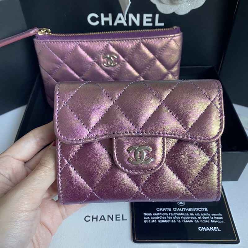 New Chanel card holder xl holo 30