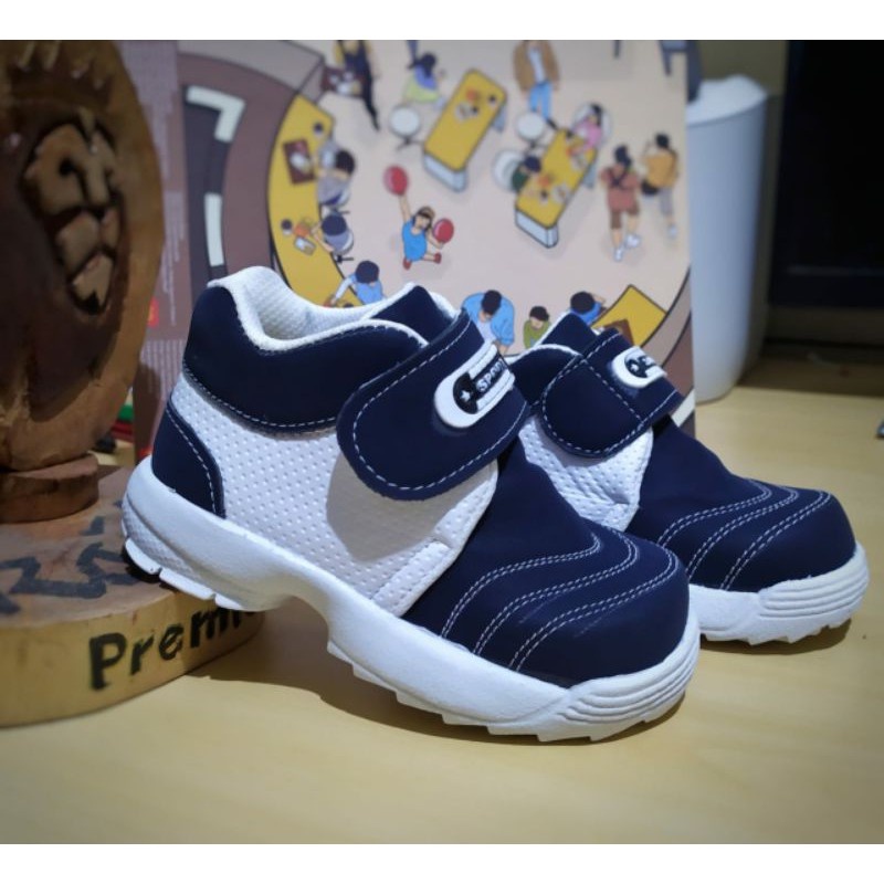 รองเท้าผ้าใบเด็ก 1 ถึง 3 ขวบ/รองเท้าเด็ก รองเท้าเด็กวัยหัดเดิน