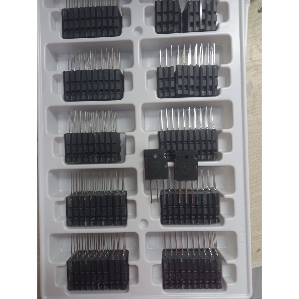 TOSIBA 5200/ 1943 - 1 PAIR (ล้างแล้วและขูด)