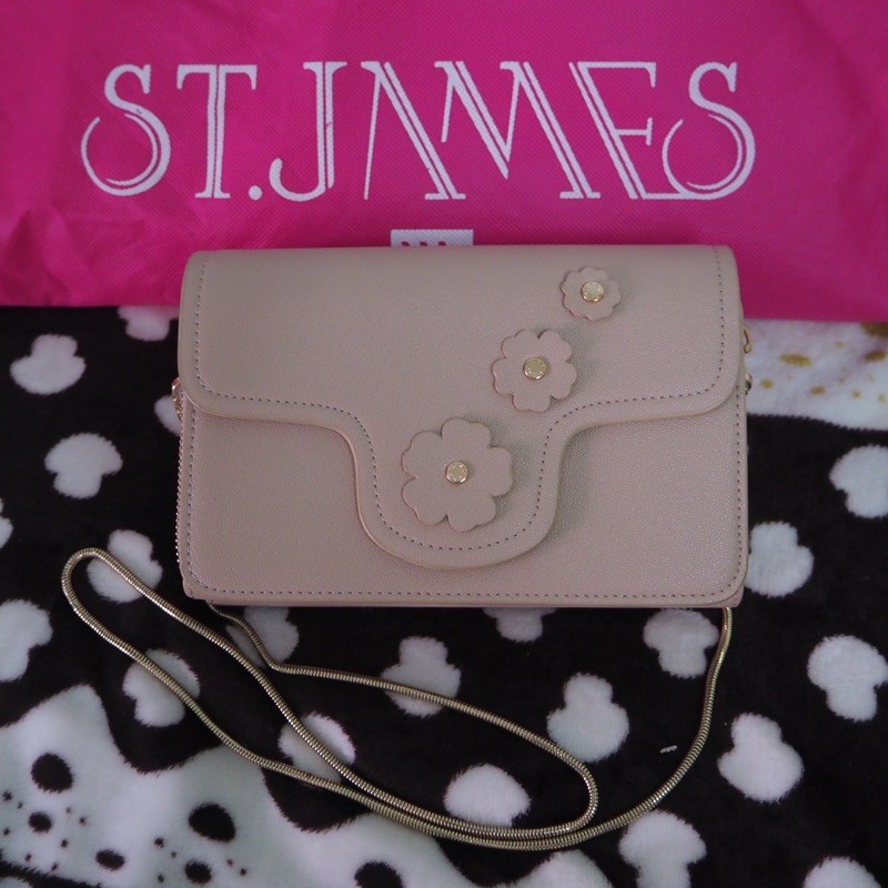 ส่งต่อ!! กระเป๋า ST.JAMES รุ่น Clutch Daisy – Ovaltine ถือเป็นแบบคลัช คล้องไหล่ สะพายข้างได้ ✨Use li