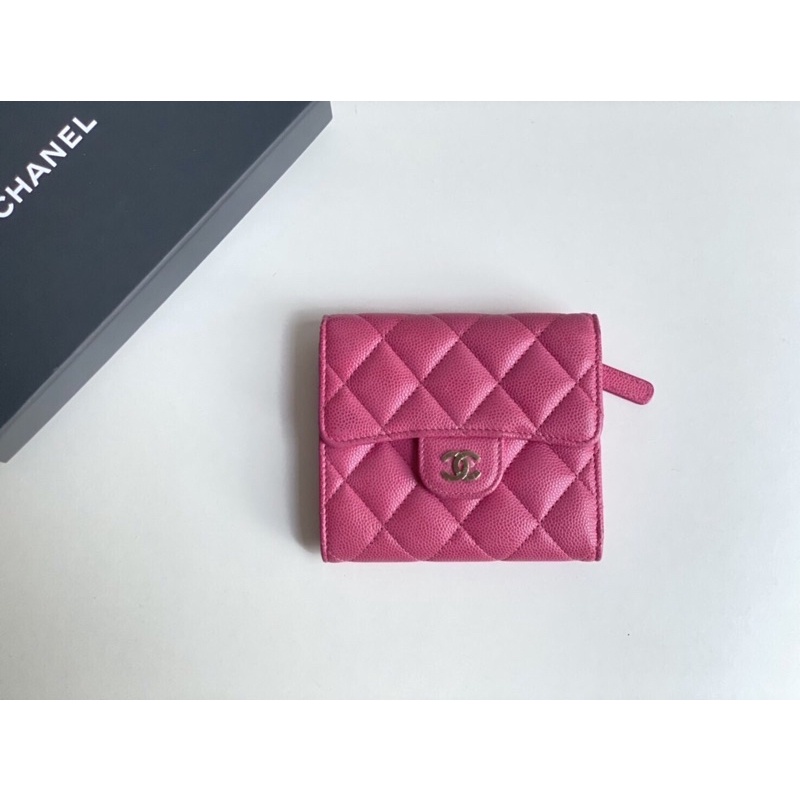Chanel.wallet.tri-fold.holo29