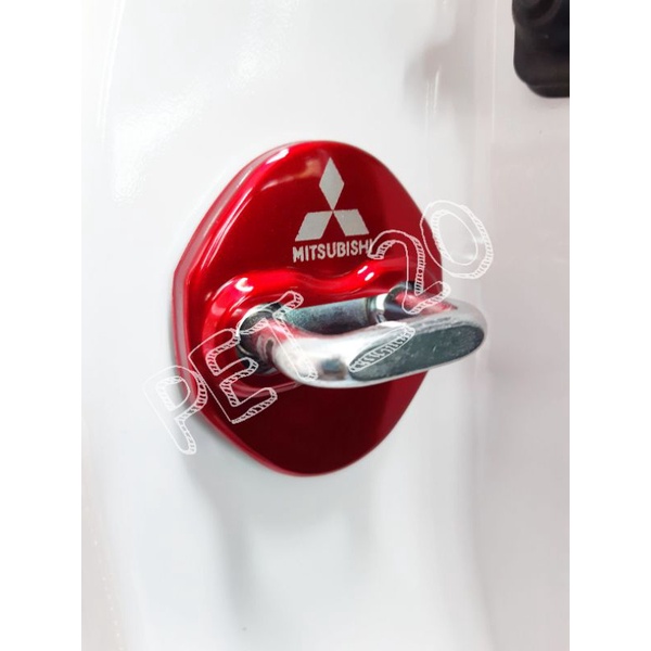 ชุดแต่งฝาครอบสลักประตูรถยนตร์ MITSUBISHI เช่น Xpander, Pajero, Triton, Mirage