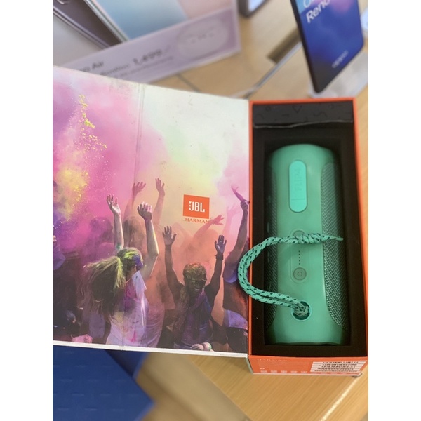 ลำโพง JBL flip4แท้มือสอง