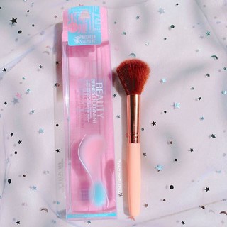 Parkingped Shop / แปรงปัดแก้ม ขนาดพกพา  Blush Brush Beauty brings enjoyment