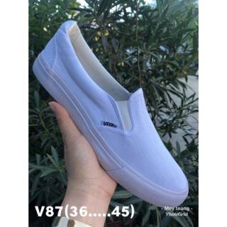 รองเท้าผ้าใบสไตล์ Vans