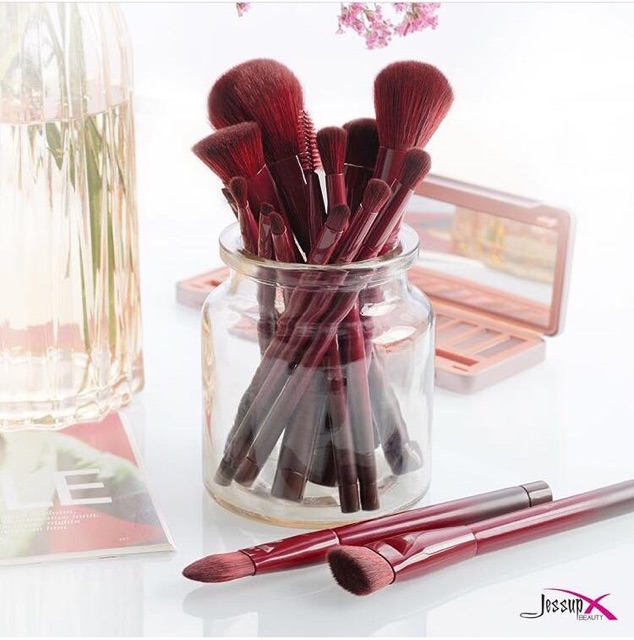 ชุดแปรงแต่งหน้าคลาสสิก 15 ชิ้น Jessup Colourful Set 15PCS - รูปที่ 2