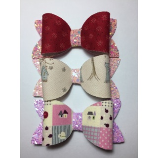 Leather glitter bow /อัน