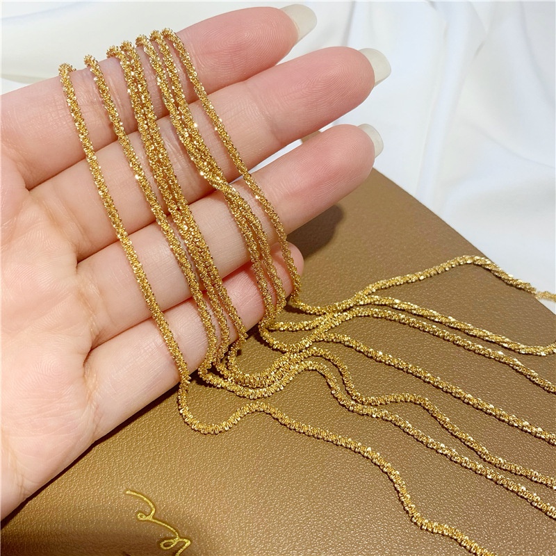 สร้อยคอโซ่ ทอง 18K จี้รูปดาวหนอนผีเสื้อ ไม่จางหาย เรียบง่าย สําหรับผู้หญิง