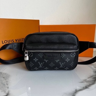 กระเป๋าคาดอก Lo uis Vuitton taigarama outdoor Belt bag งานสวยมากๆพร้อมส่งจะ💛