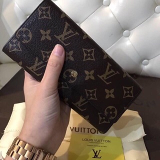 👛กระเป๋าตังค์ใบยาว Louis 7.5"