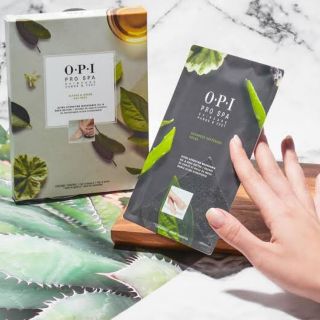 🛒พร้อมส่ง O•P•I Pro Spa Skincare Hand &amp; Feet โอพีไอ สปา ถุงมือ และ ถุงเท้า opi