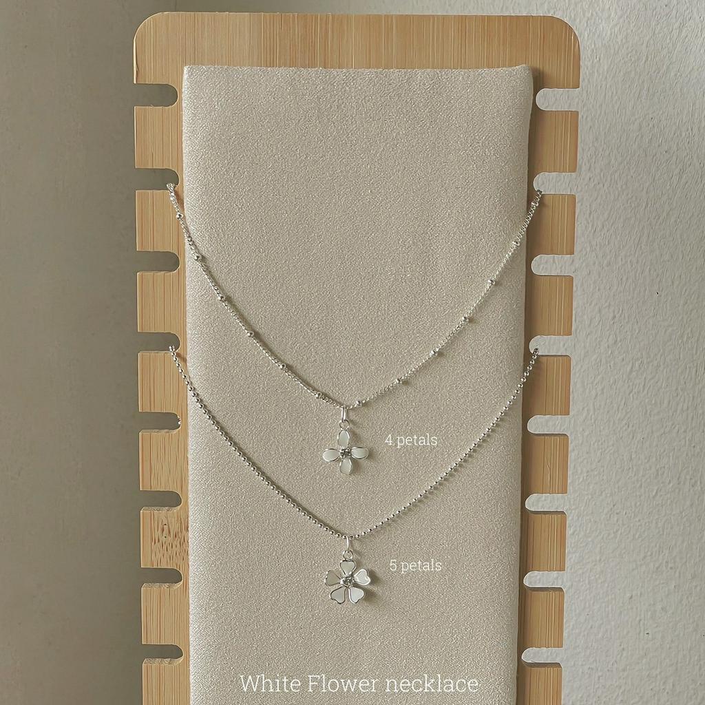 SissyJewelry // สร้อยคอเงินแท้ จี้ White flower (เปลี่ยนลายสร้อยแจ้งช่องหมายเหตุ) 🎁Free gift box🎁