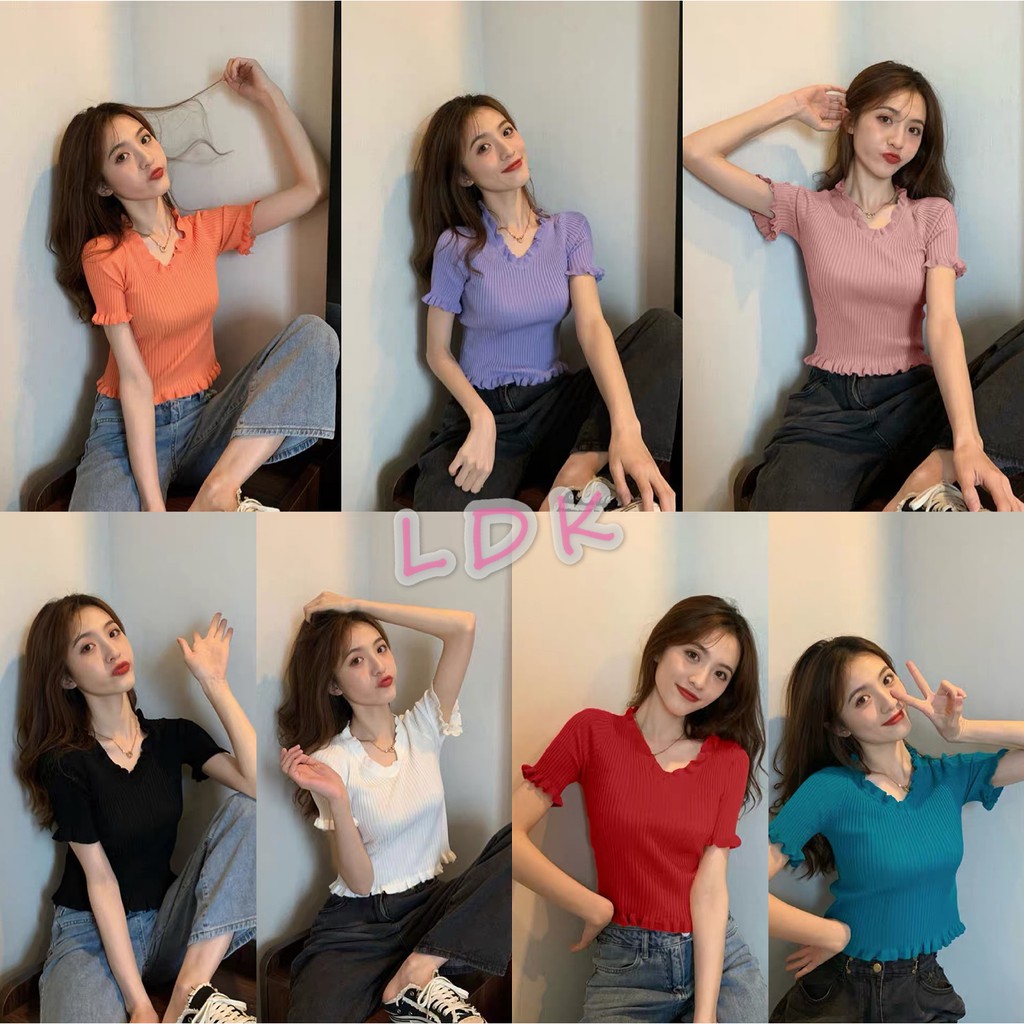 1LDK พร้อมส่ง เสื้อยืดไหมพรม​ คอวี แขนสั้น แต่งแขนระบายทรงเข้ารูปน่ารักๆ(8240)