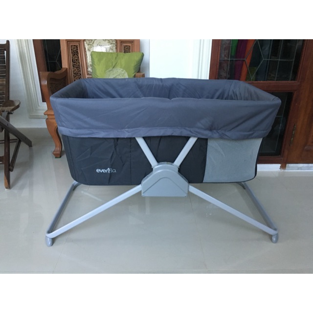 evenflo villi travel crib
