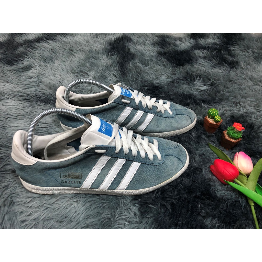 รองเท้ามือสองของแท้ Adidas Gazelle ไซส์ 42/27CM.