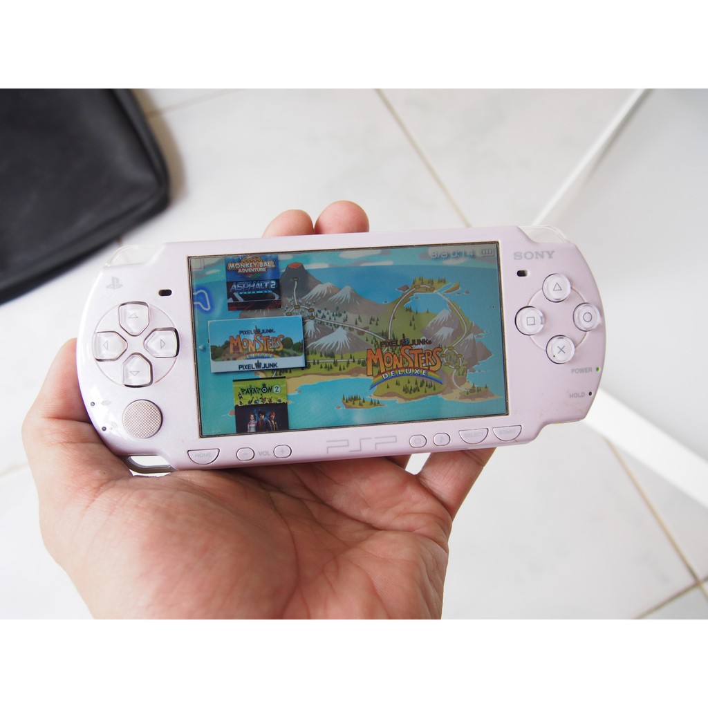 PSP รุ่น 2000 เมม 4G มือสอง