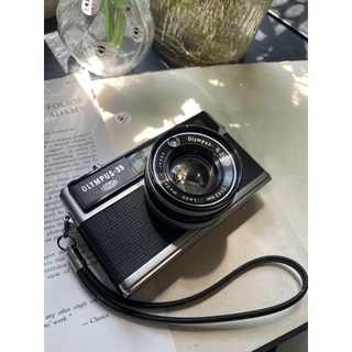 olympus 35 lc รุ่นก่อน olympus 35sp หายากควรค่าแก่การสะสม